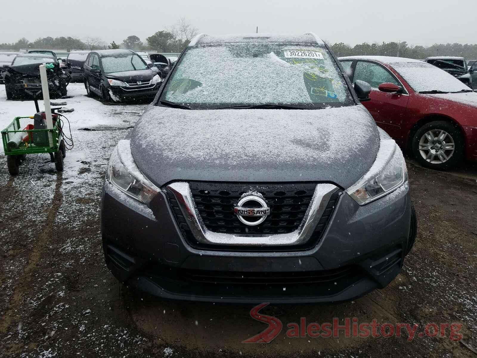 3N1CP5CU4KL562495 2019 NISSAN KICKS