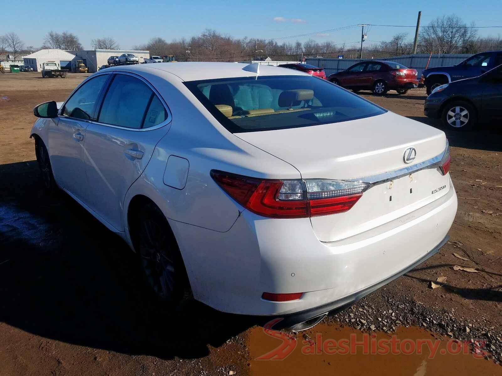 58ABK1GG0JU089207 2018 LEXUS ES350