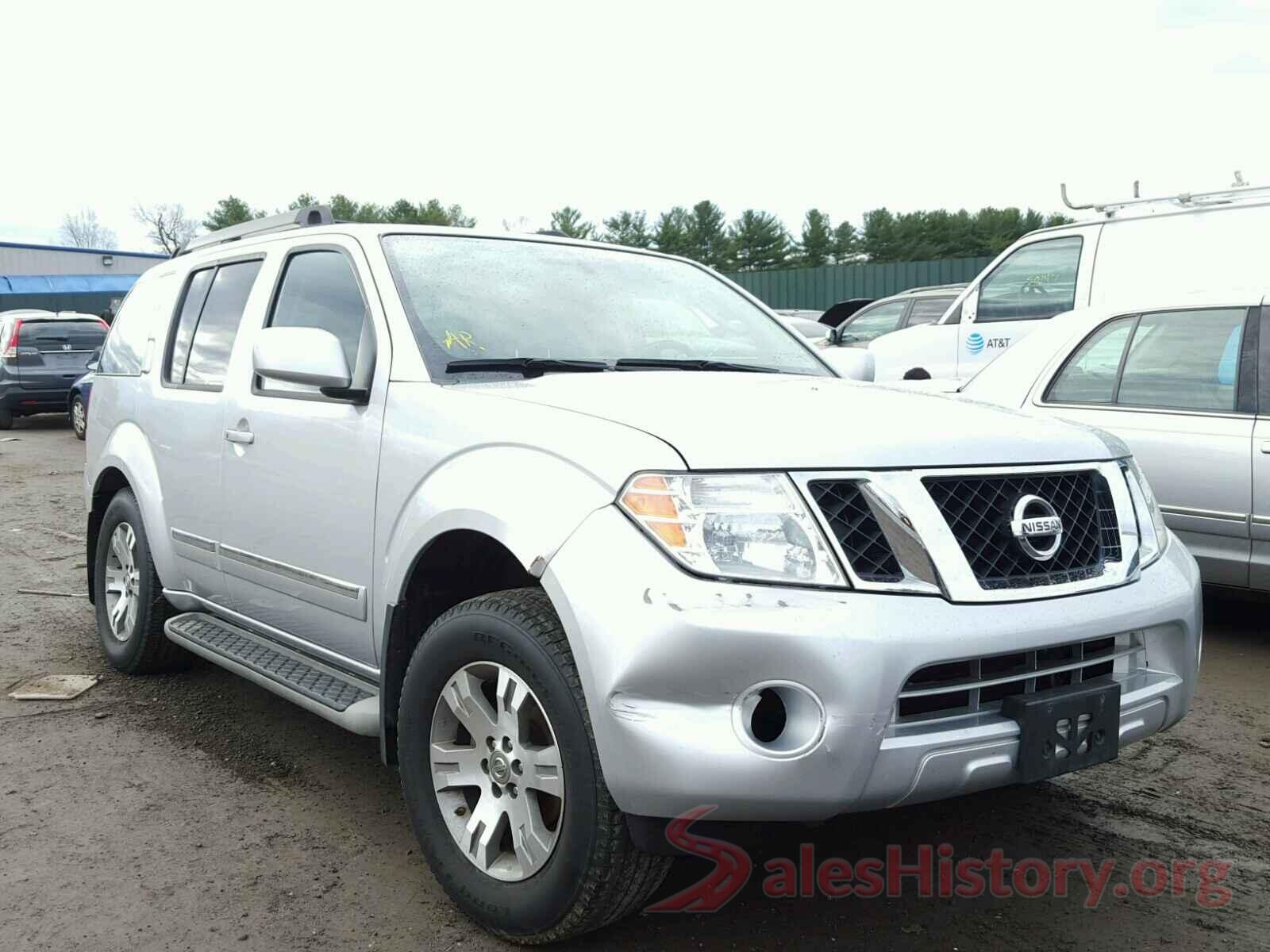 2T3RFREV4JW806824 2011 NISSAN PATHFINDER