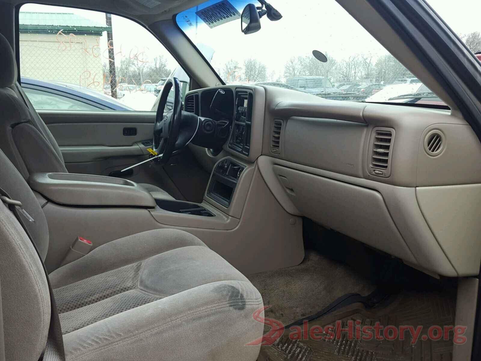 5XXGT4L38JG265929 2003 CHEVROLET TAHOE