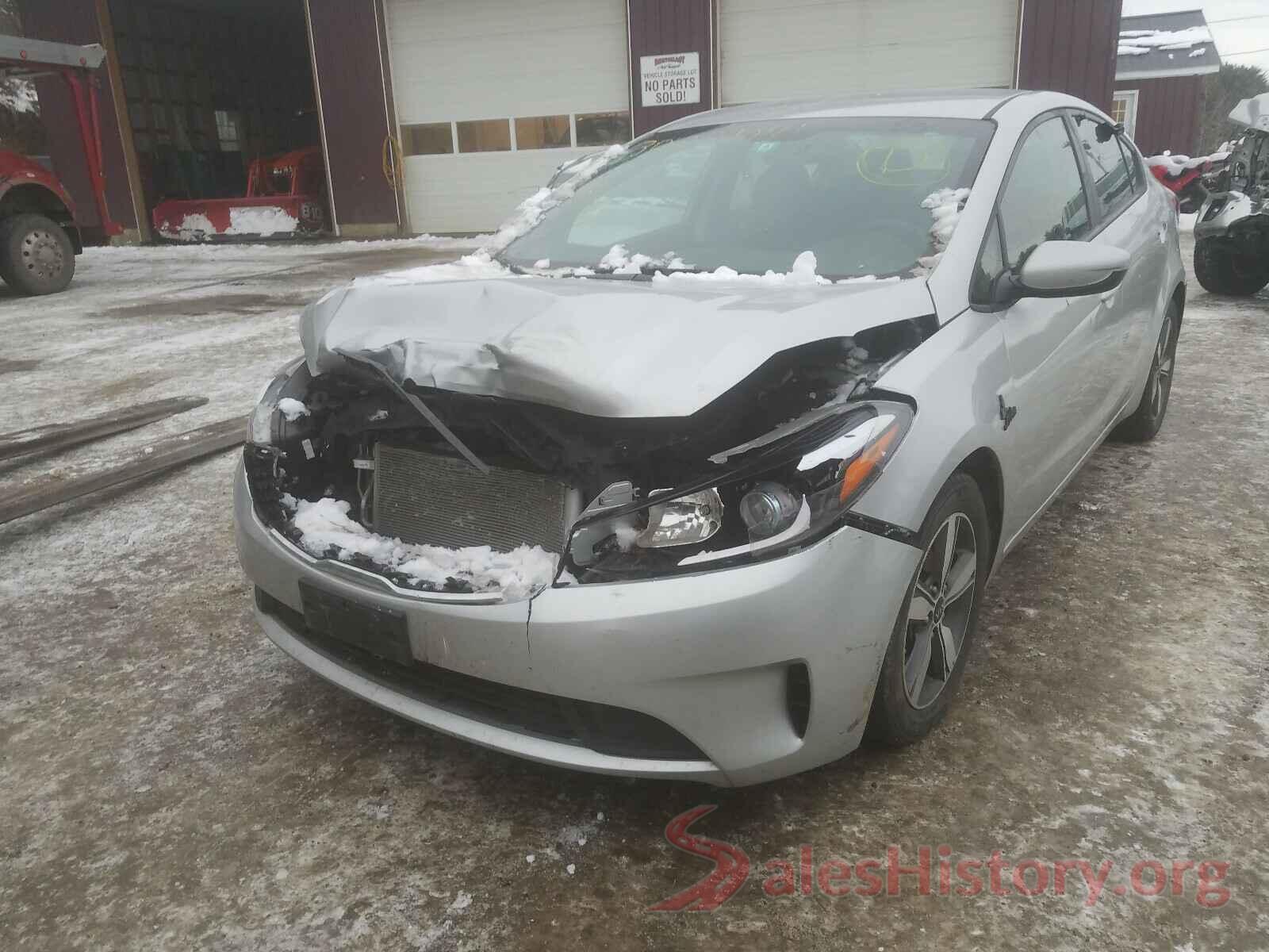 3KPFL4A72JE245458 2018 KIA FORTE