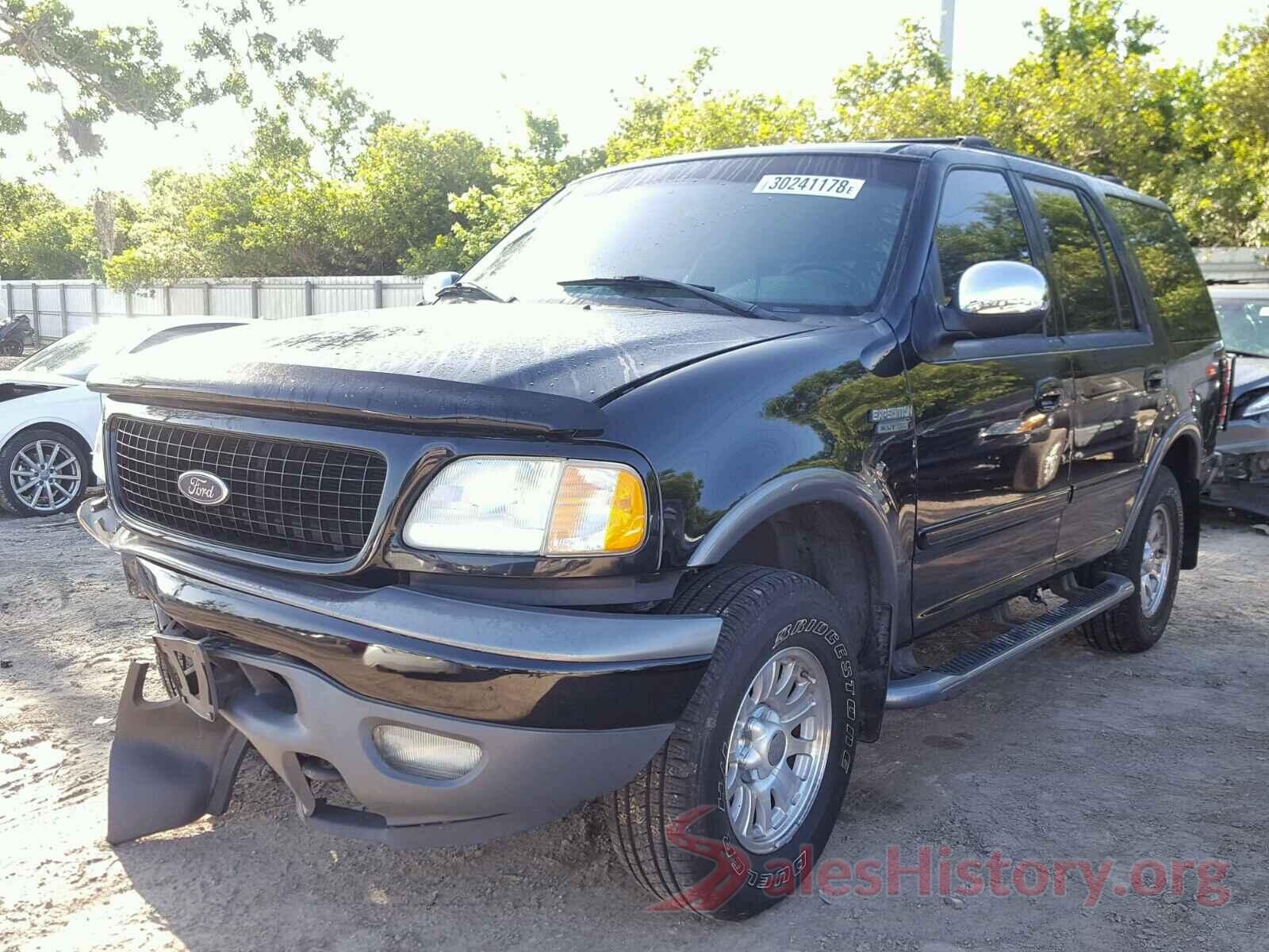 1C4PJLCB2HW660611 2002 FORD EXPEDITION