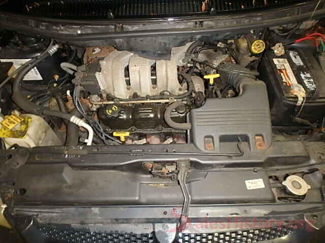 5YFBURHE7HP711052 2000 DODGE CARAVAN