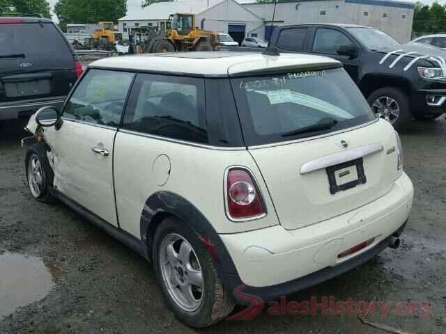 3VW2B7AJ1JM215949 2011 MINI COOPER