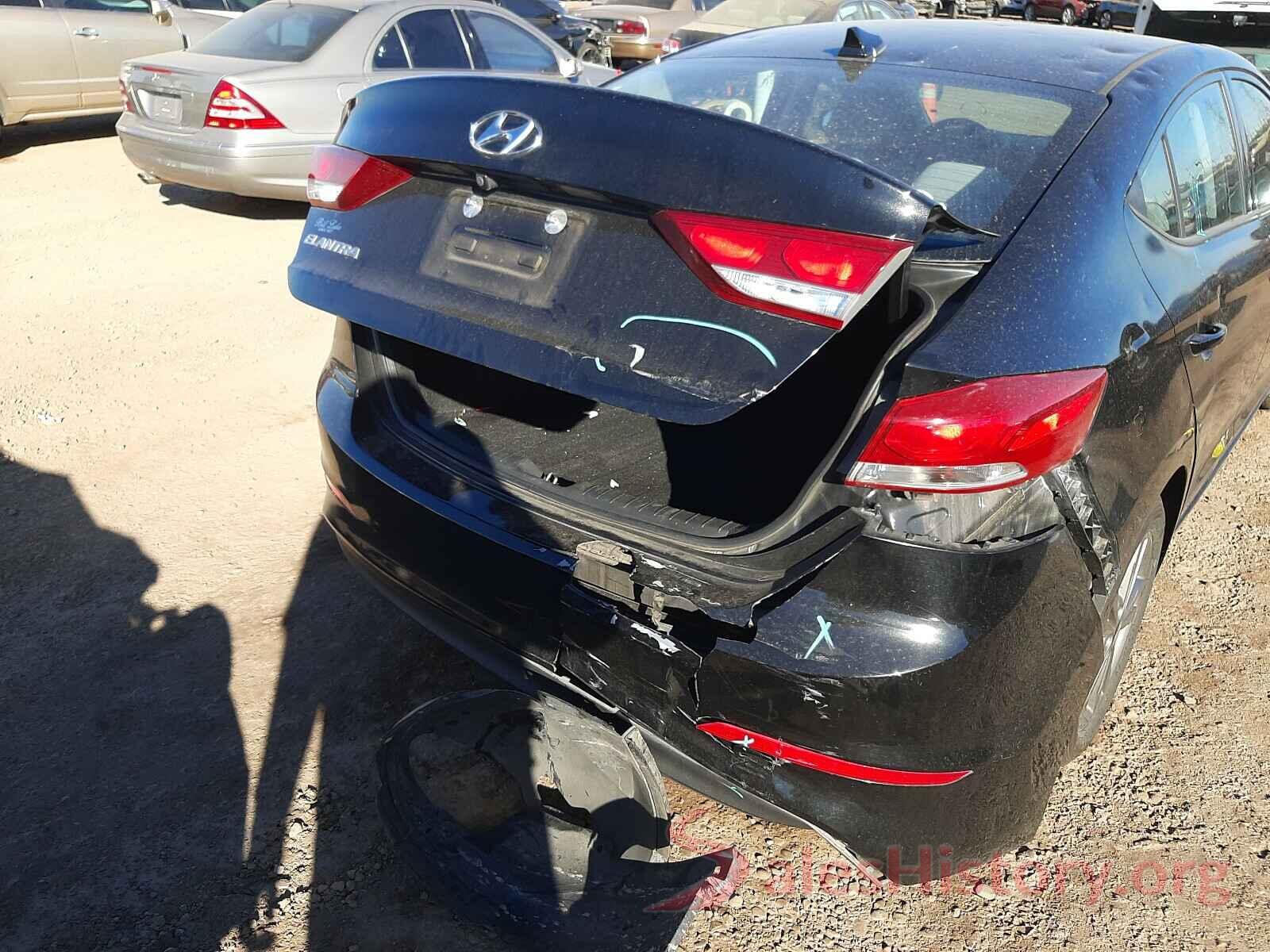 5NPD84LF9JH241285 2018 HYUNDAI ELANTRA