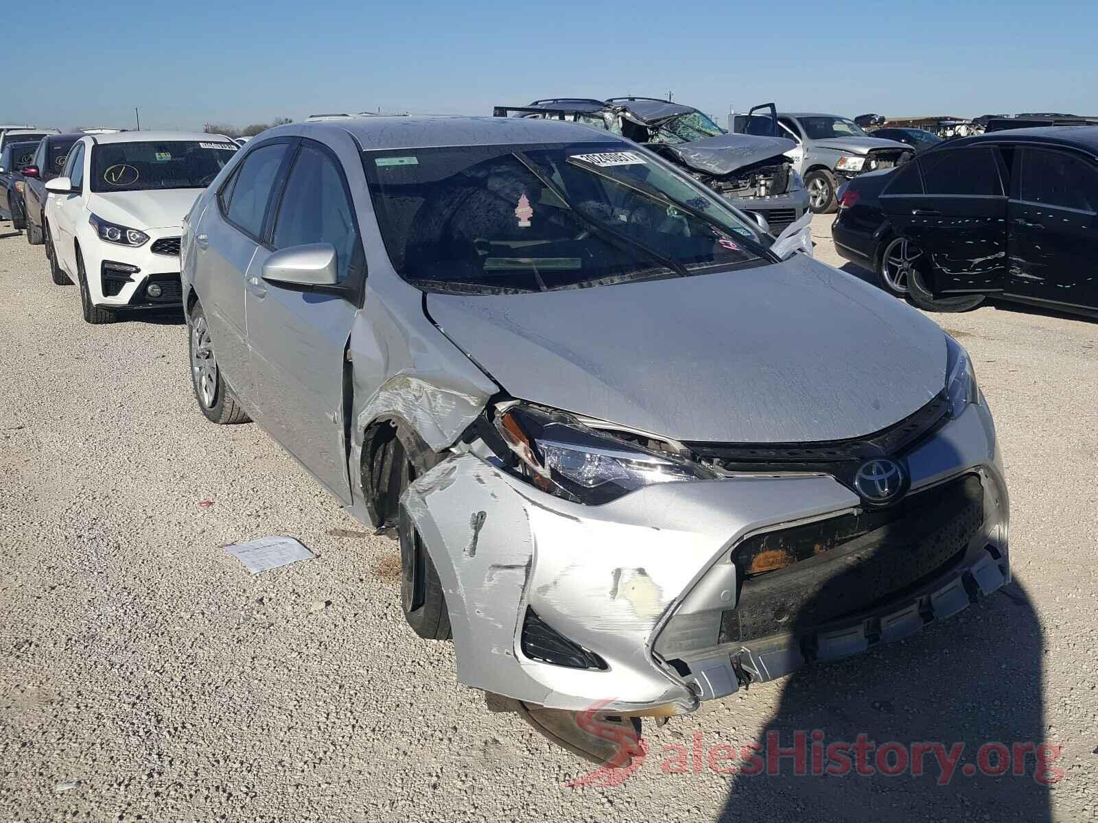 5YFBURHEXHP606828 2017 TOYOTA COROLLA