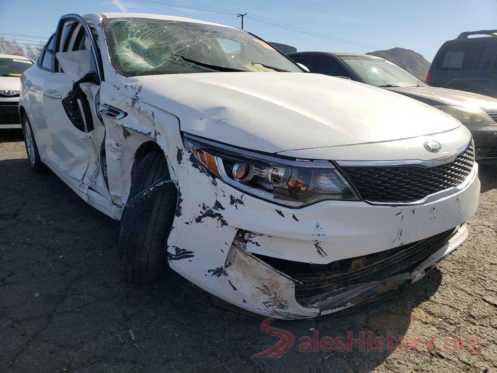 KNAGT4L35H5174113 2017 KIA OPTIMA