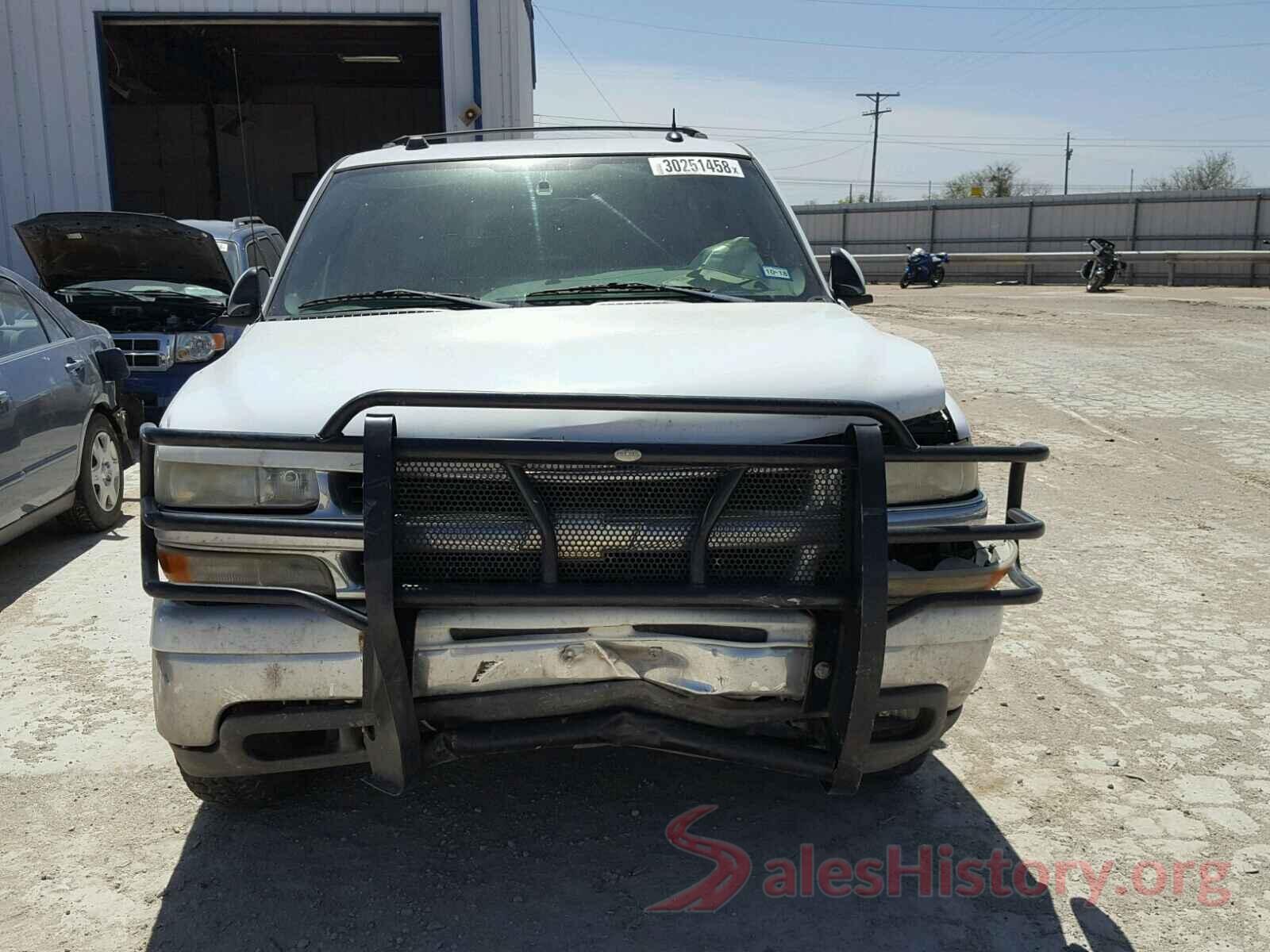 3VW267AJ3GM212337 2004 CHEVROLET SUBURBAN