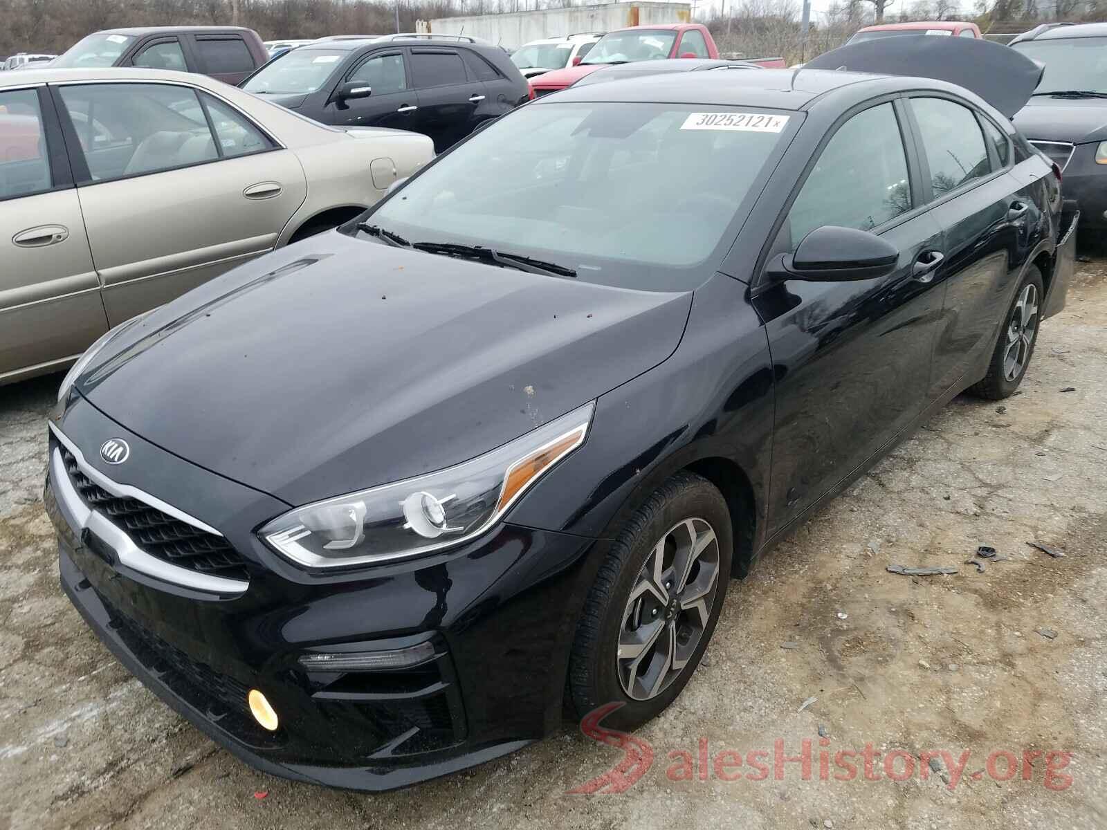 3KPF24AD3KE136484 2019 KIA FORTE