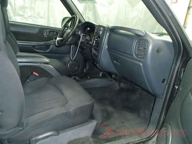 3MZBN1W35JM214477 2003 CHEVROLET S10