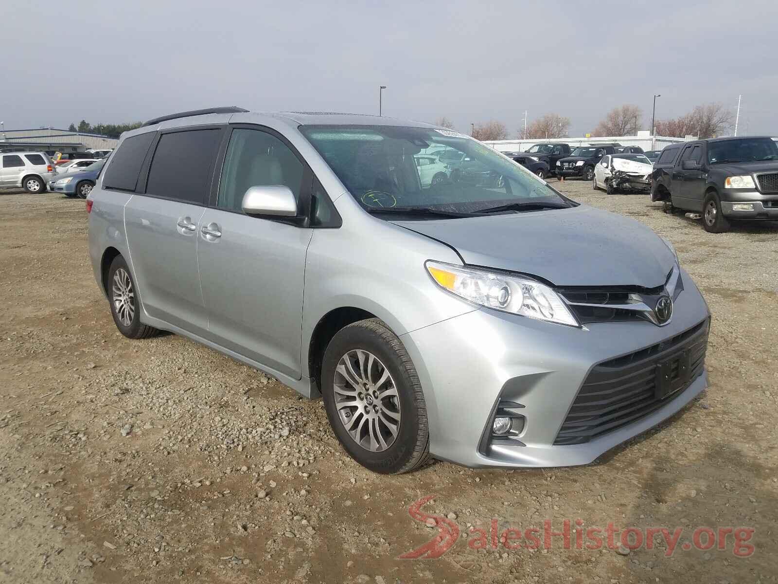 5TDYZ3DC6KS002026 2019 TOYOTA SIENNA