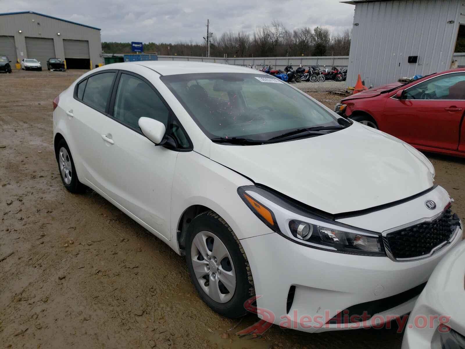 3KPFK4A74JE168756 2018 KIA FORTE