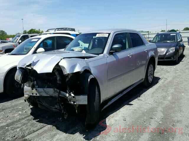 1N4AL3AP5HN341374 2005 CHRYSLER 300