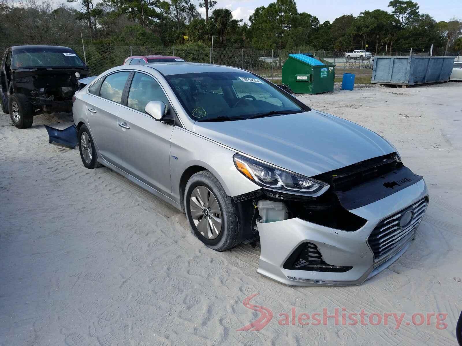 KMHE24L36JA078688 2018 HYUNDAI SONATA