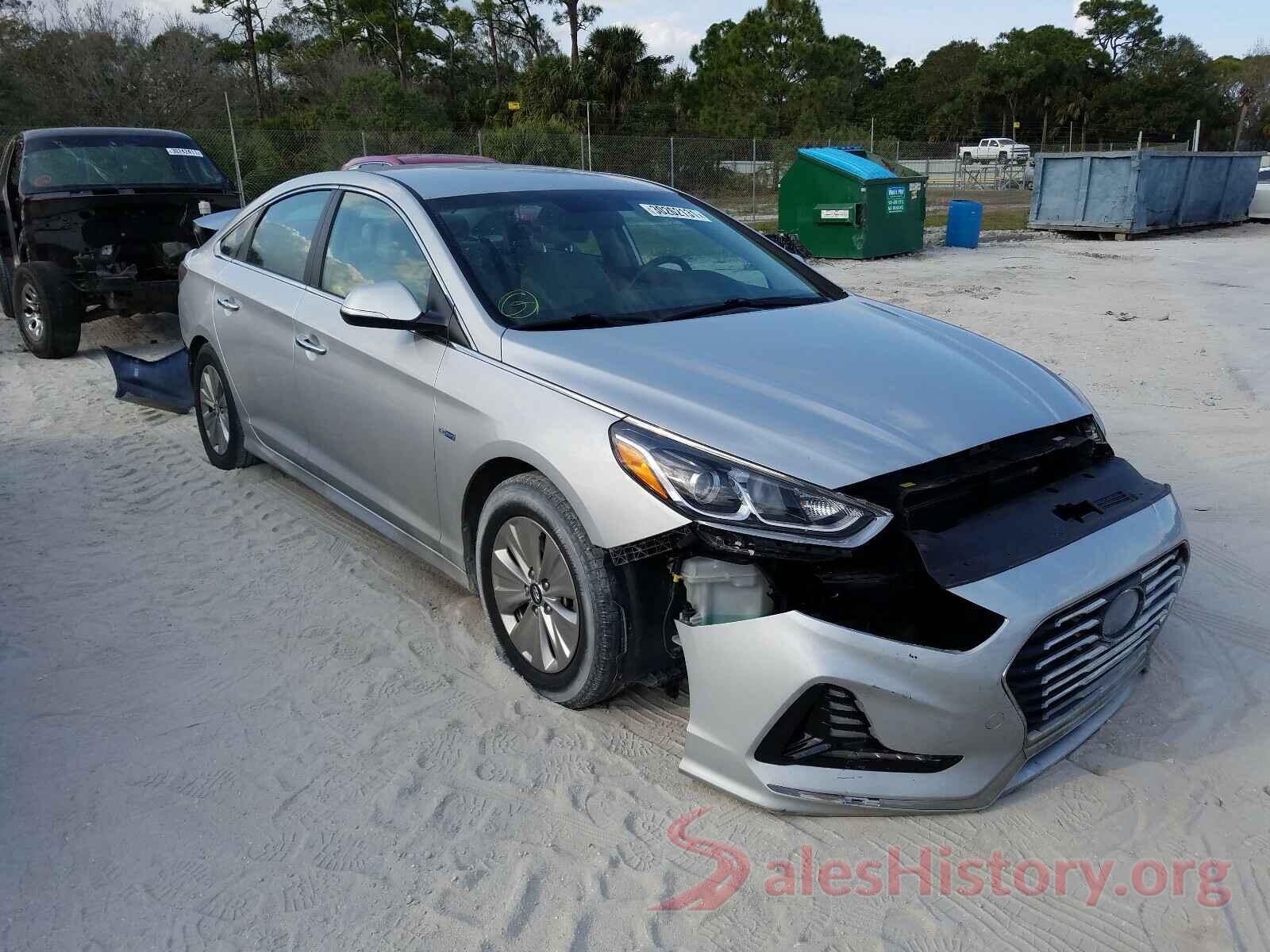 KMHE24L36JA078688 2018 HYUNDAI SONATA