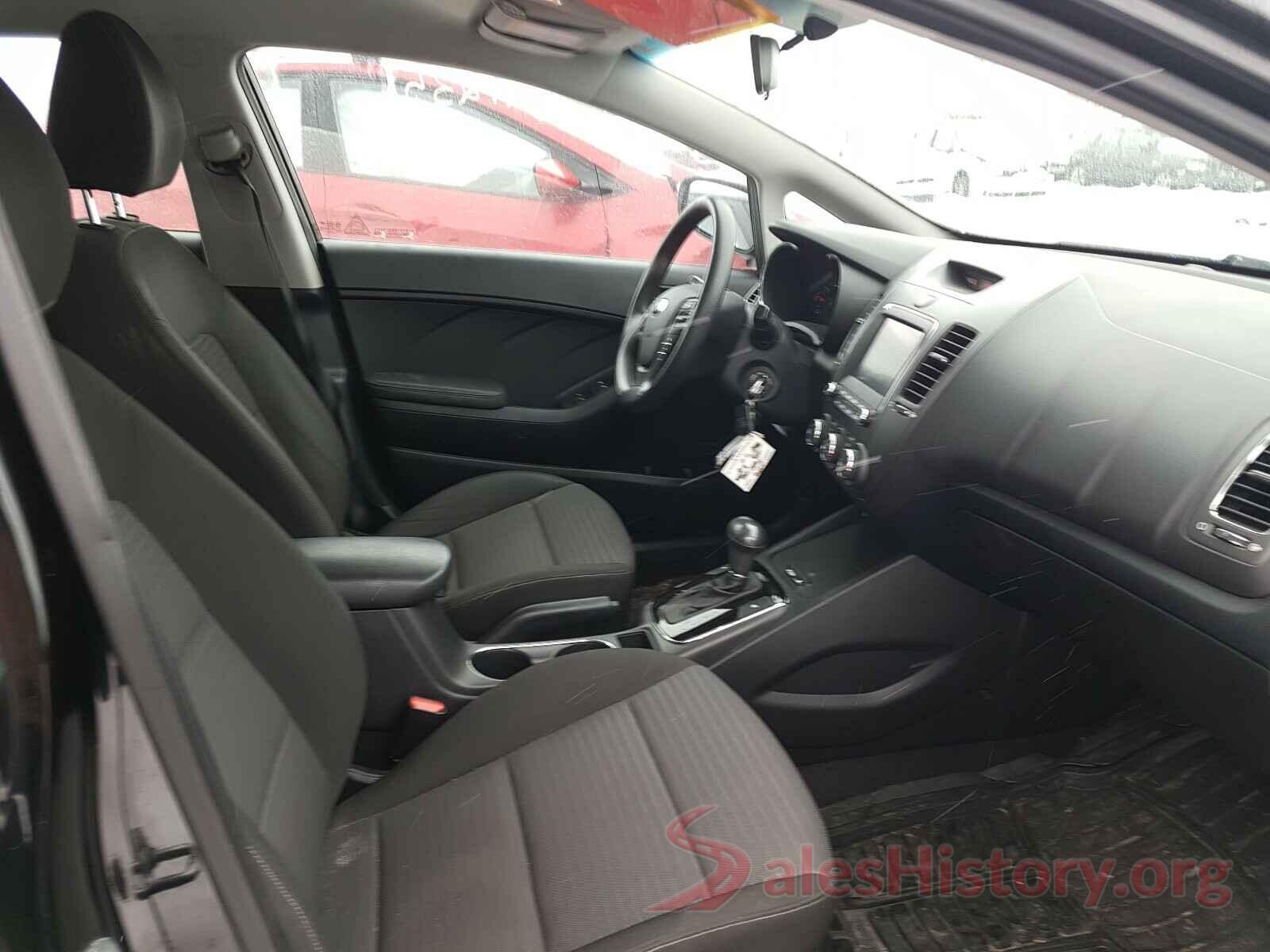 KNAFK5A89H5707390 2017 KIA FORTE