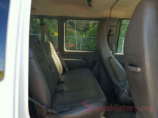 1FMCU0HD1JUB11851 2011 CHEVROLET EXPRESS