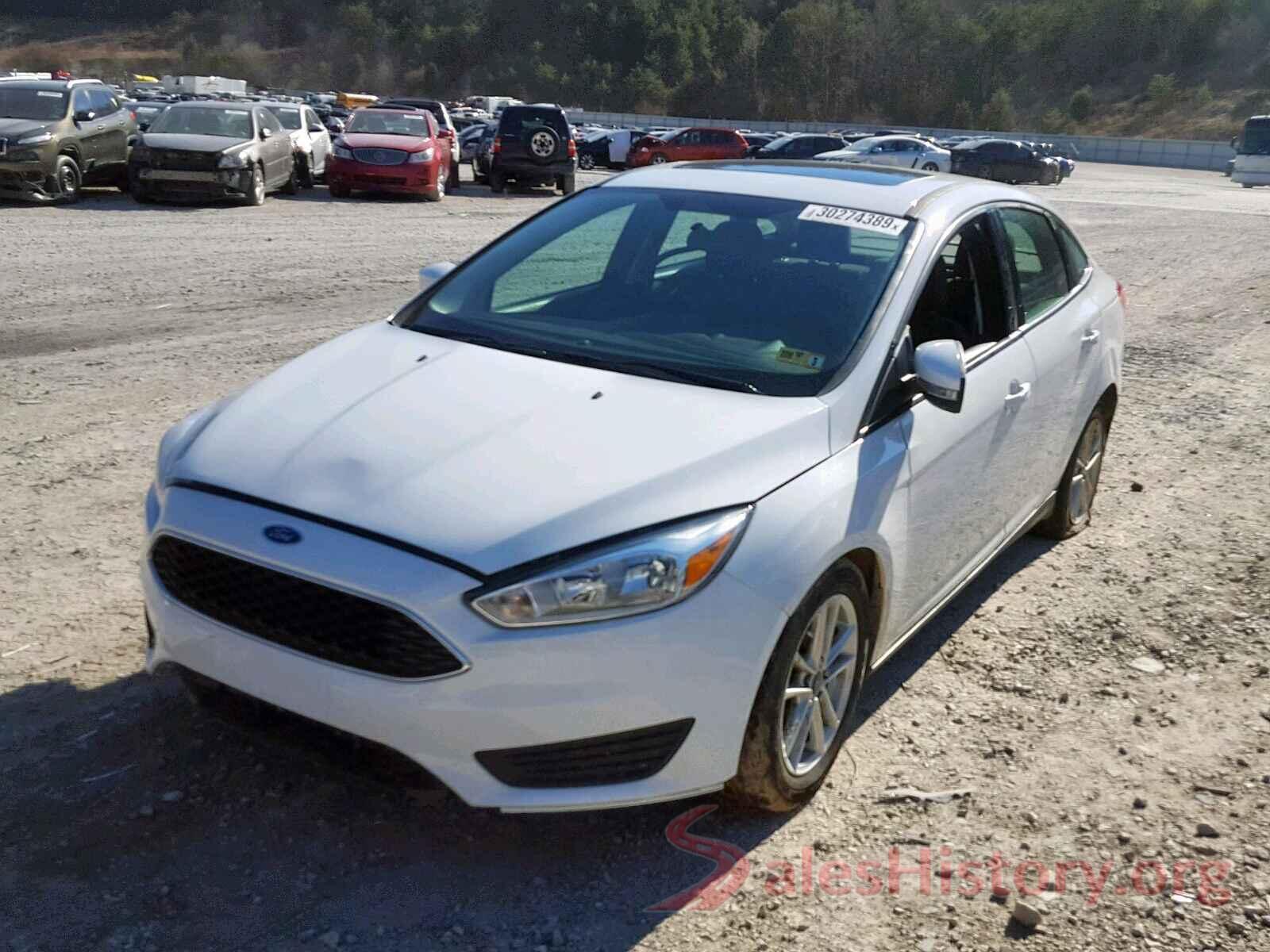 KM8J33A47JU613477 2015 FORD FOCUS SE