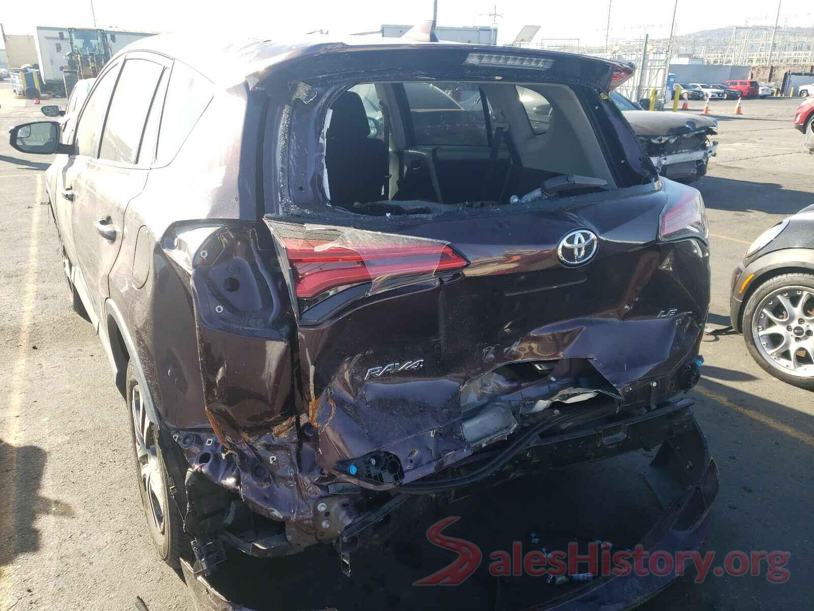 2T3ZFREV7JW423508 2018 TOYOTA RAV4