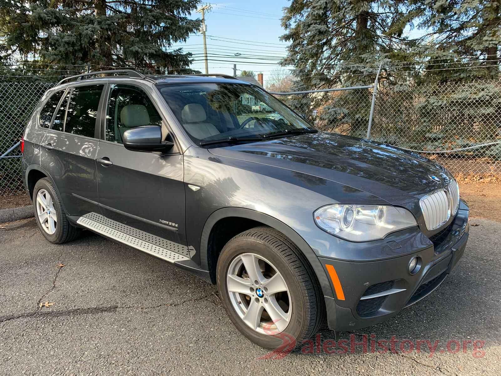 JM3TCBEYXG0104267 2012 BMW X5