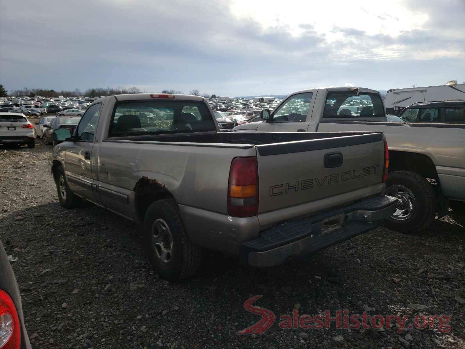 KNDJP3A50J7575722 2001 CHEVROLET SILVERADO