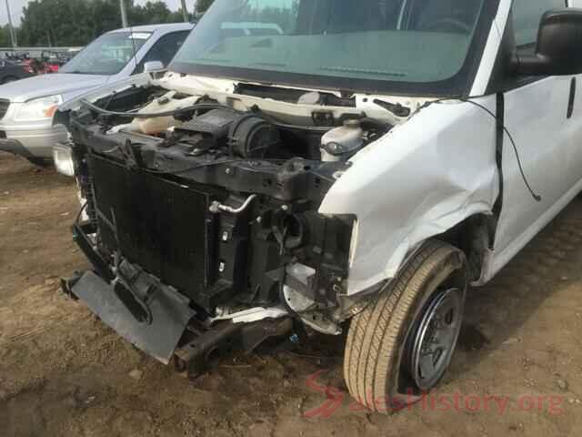 1FMCU0F7XJUB99120 2011 CHEVROLET EXPRESS