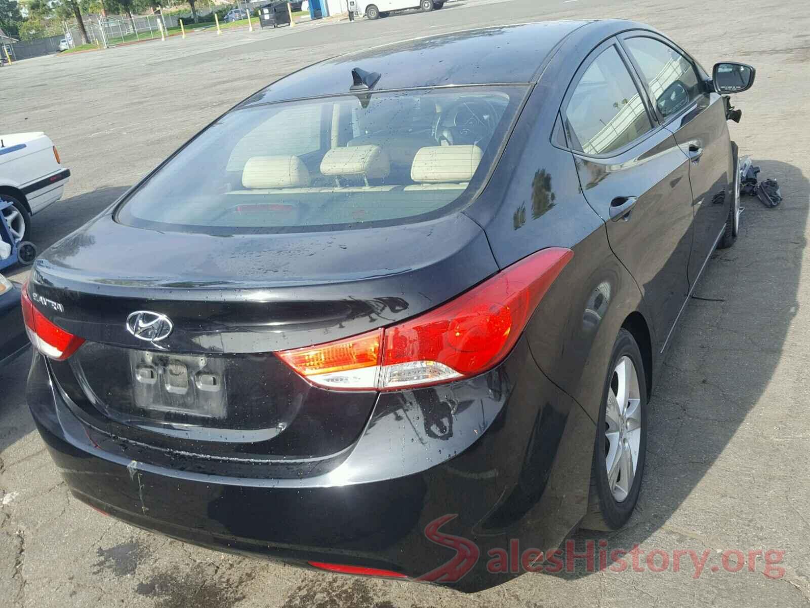 5TDKZ3DC0JS917393 2013 HYUNDAI ELANTRA