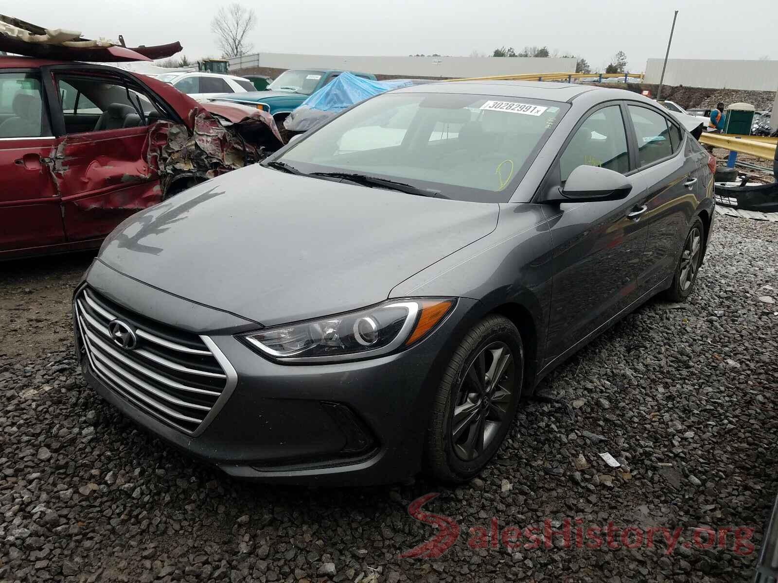 3N1AB7AP6HY240872 2018 HYUNDAI ELANTRA