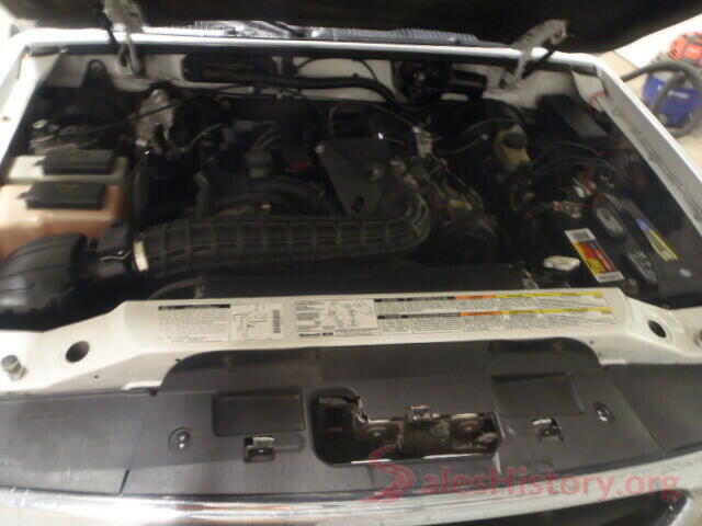 3N1AB7AP8GY237938 2000 FORD EXPLORER