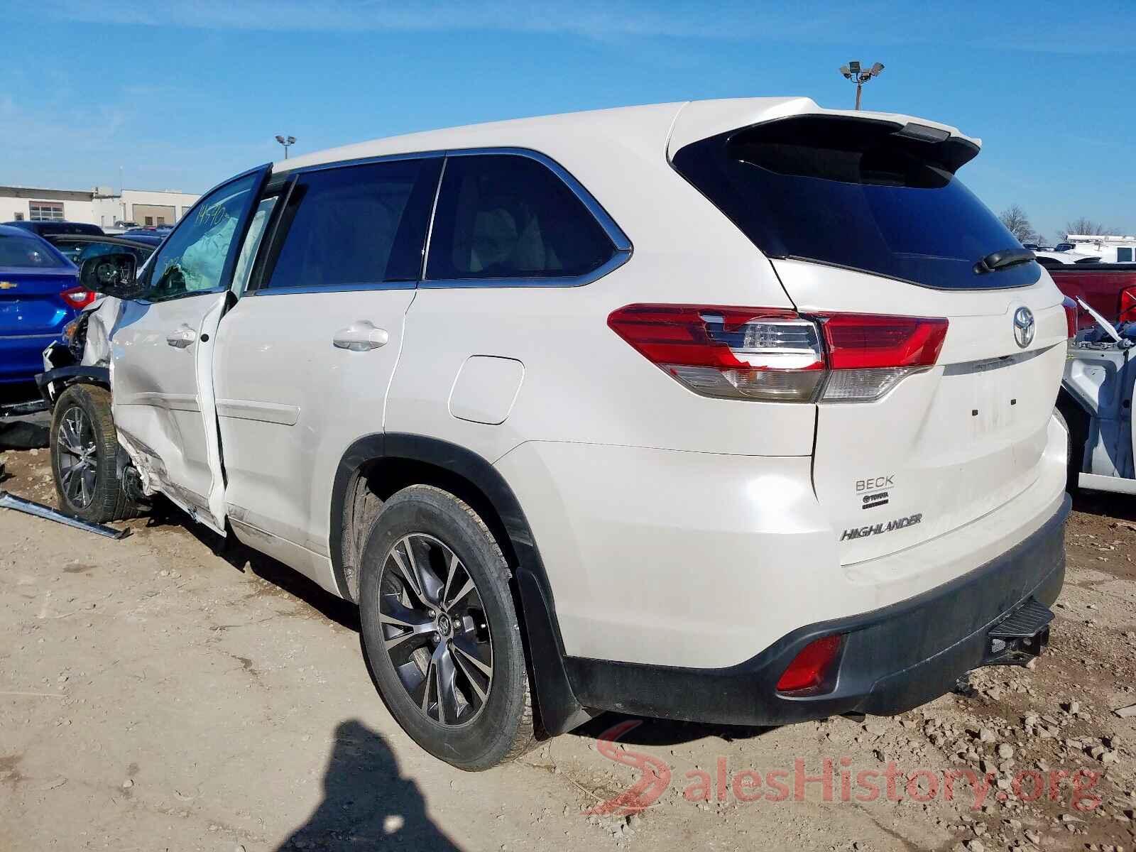 5TDZARFH5JS039767 2018 TOYOTA HIGHLANDER