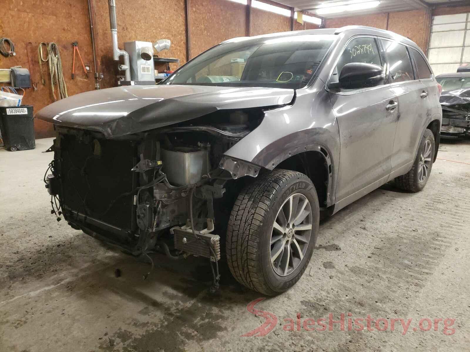 5TDJZRFH1JS525658 2018 TOYOTA HIGHLANDER