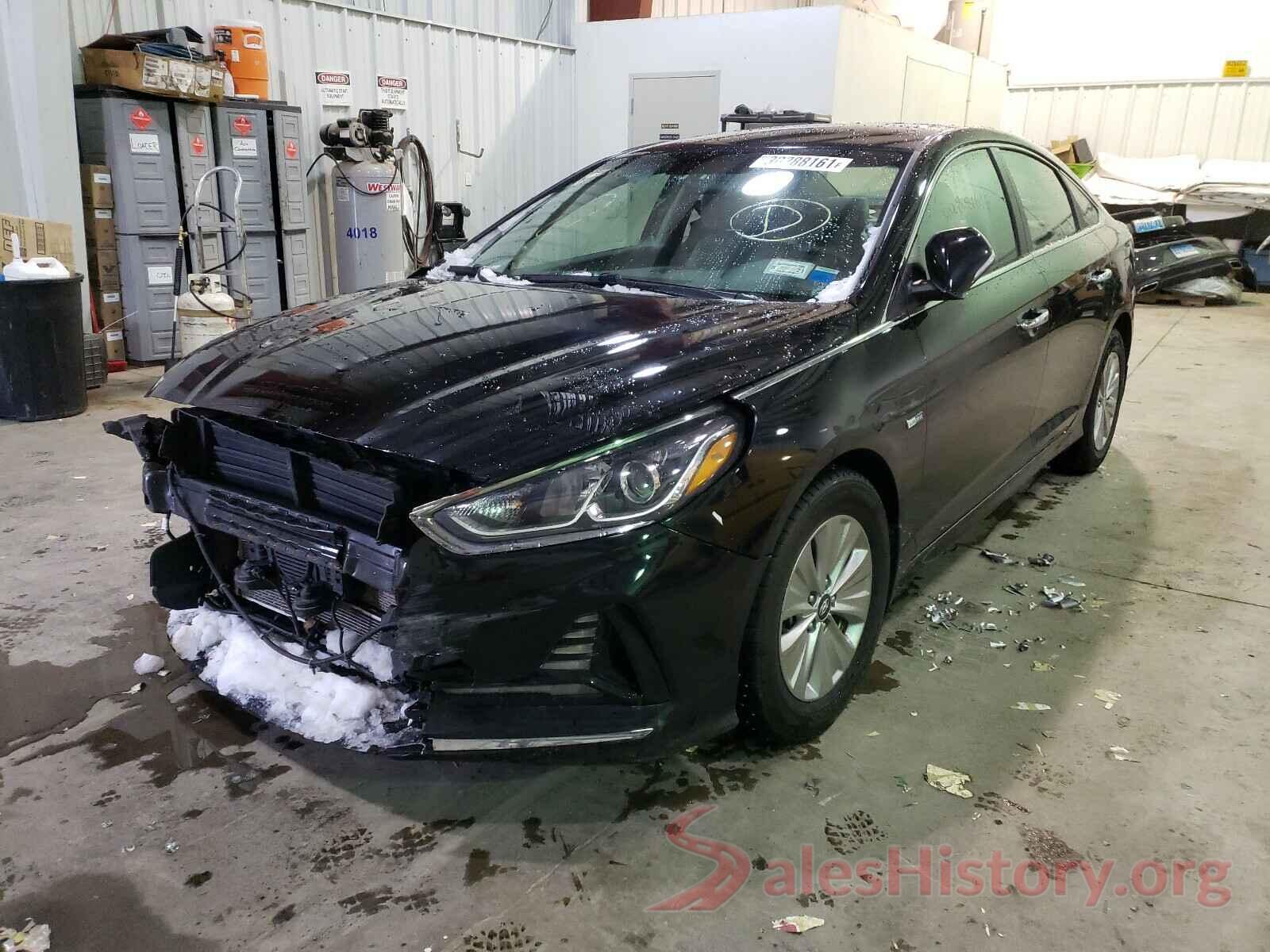 KMHE24L31JA080137 2018 HYUNDAI SONATA