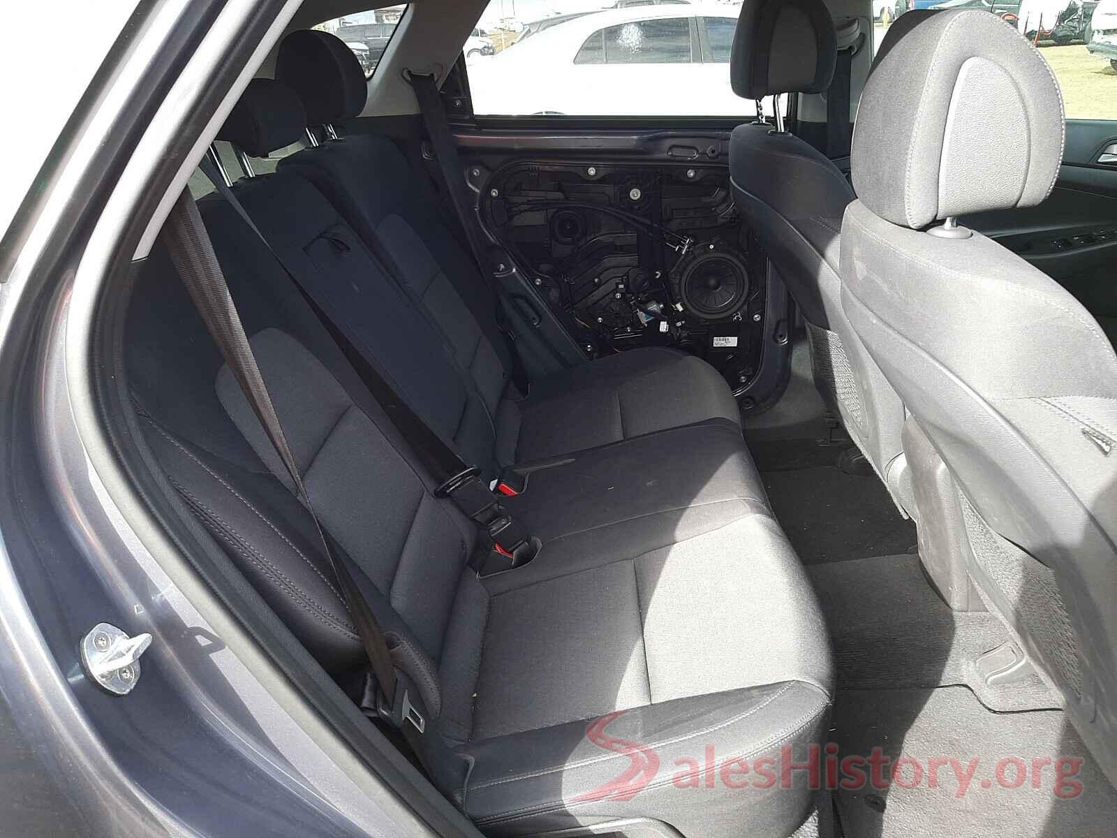 KM8J23A49JU700302 2018 HYUNDAI TUCSON