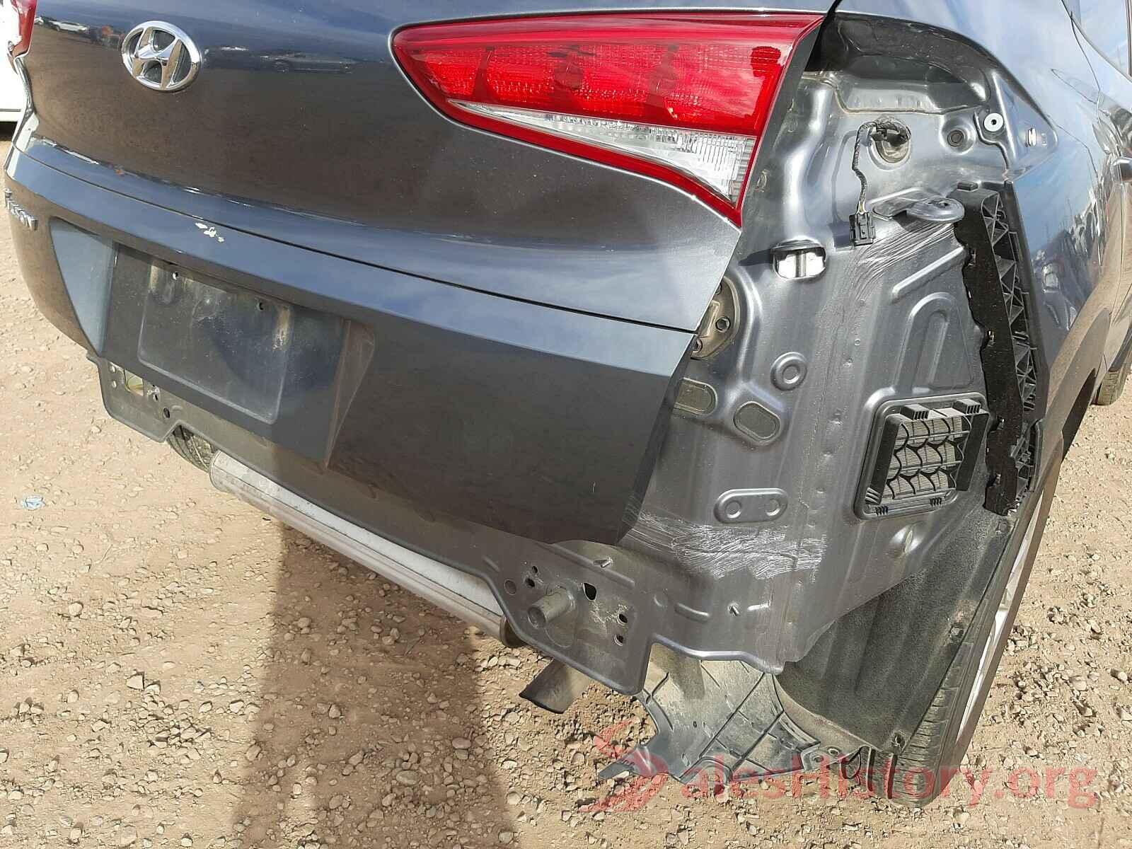 KM8J23A49JU700302 2018 HYUNDAI TUCSON