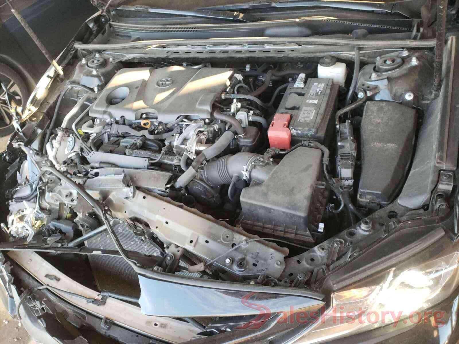 4T1B11HK1JU053989 2018 TOYOTA CAMRY