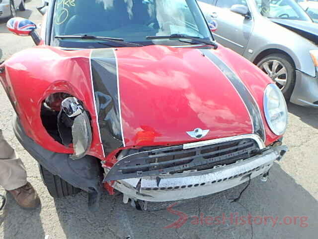 3N1AB7AP8KY300450 2005 MINI COOPER