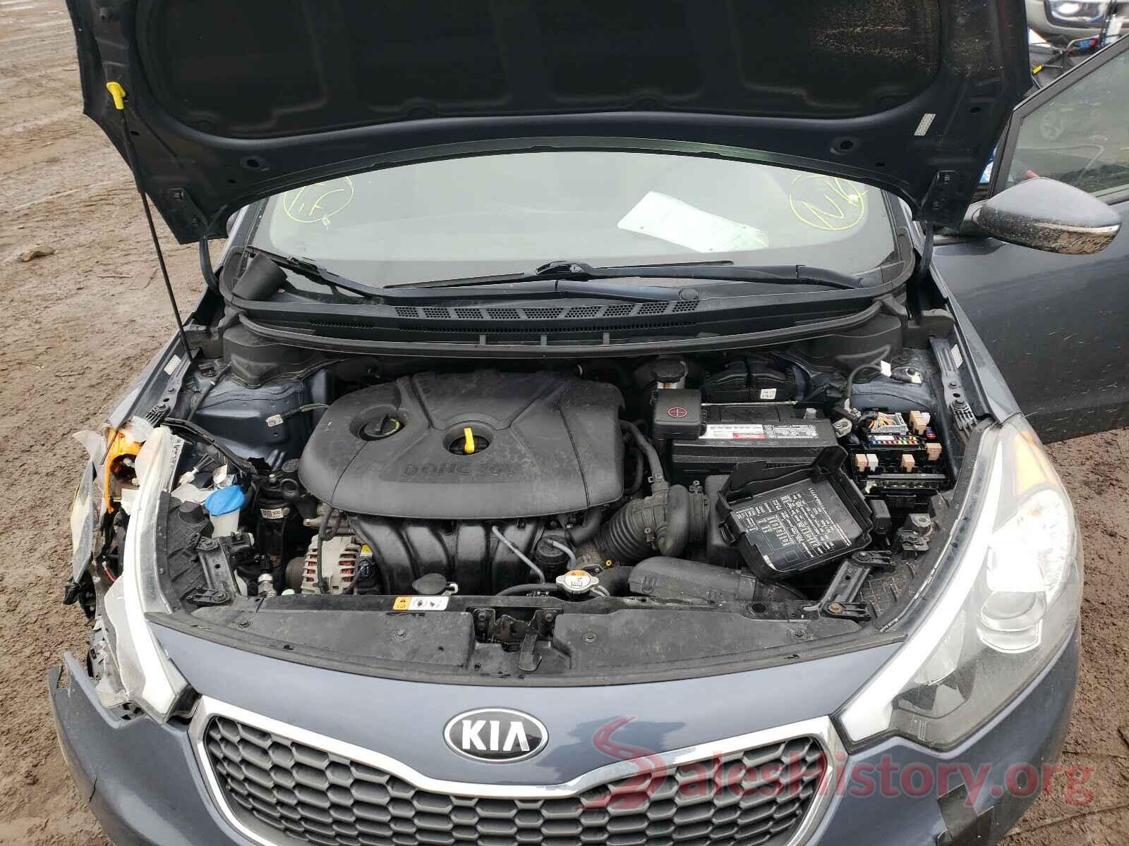 KNAFX4A69G5555667 2016 KIA FORTE