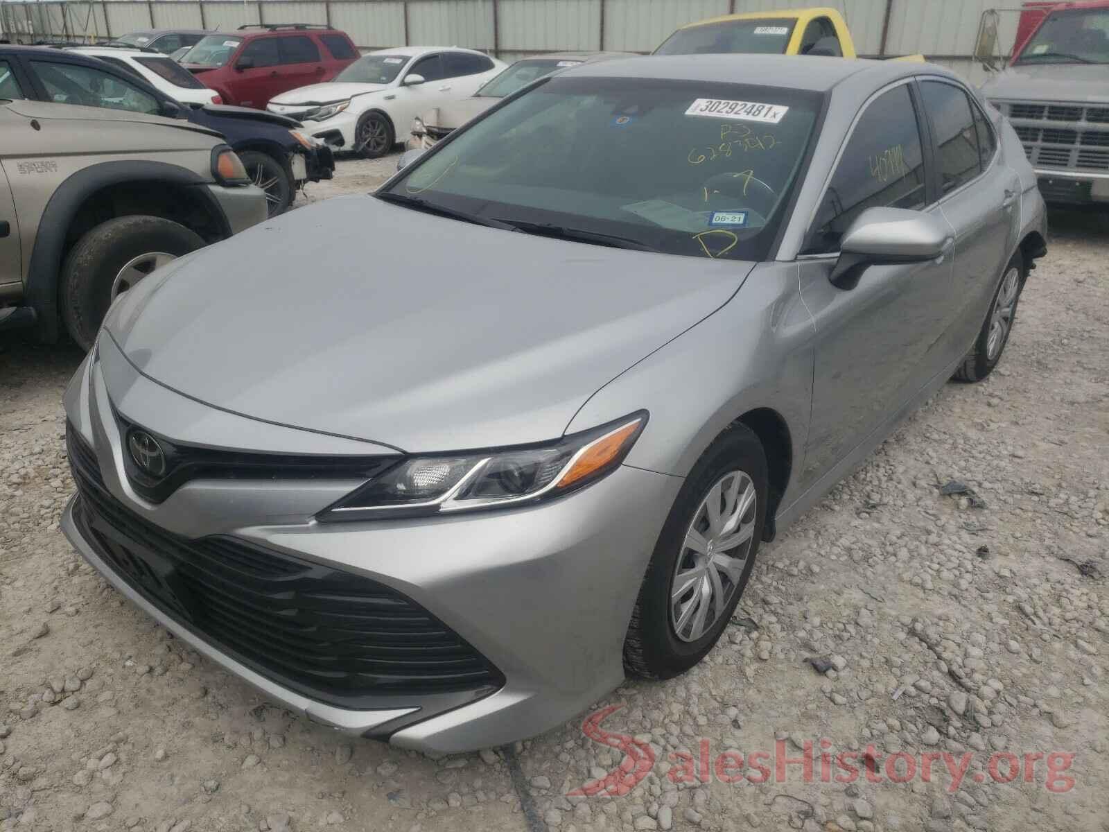 4T1B11HK0JU628342 2018 TOYOTA CAMRY