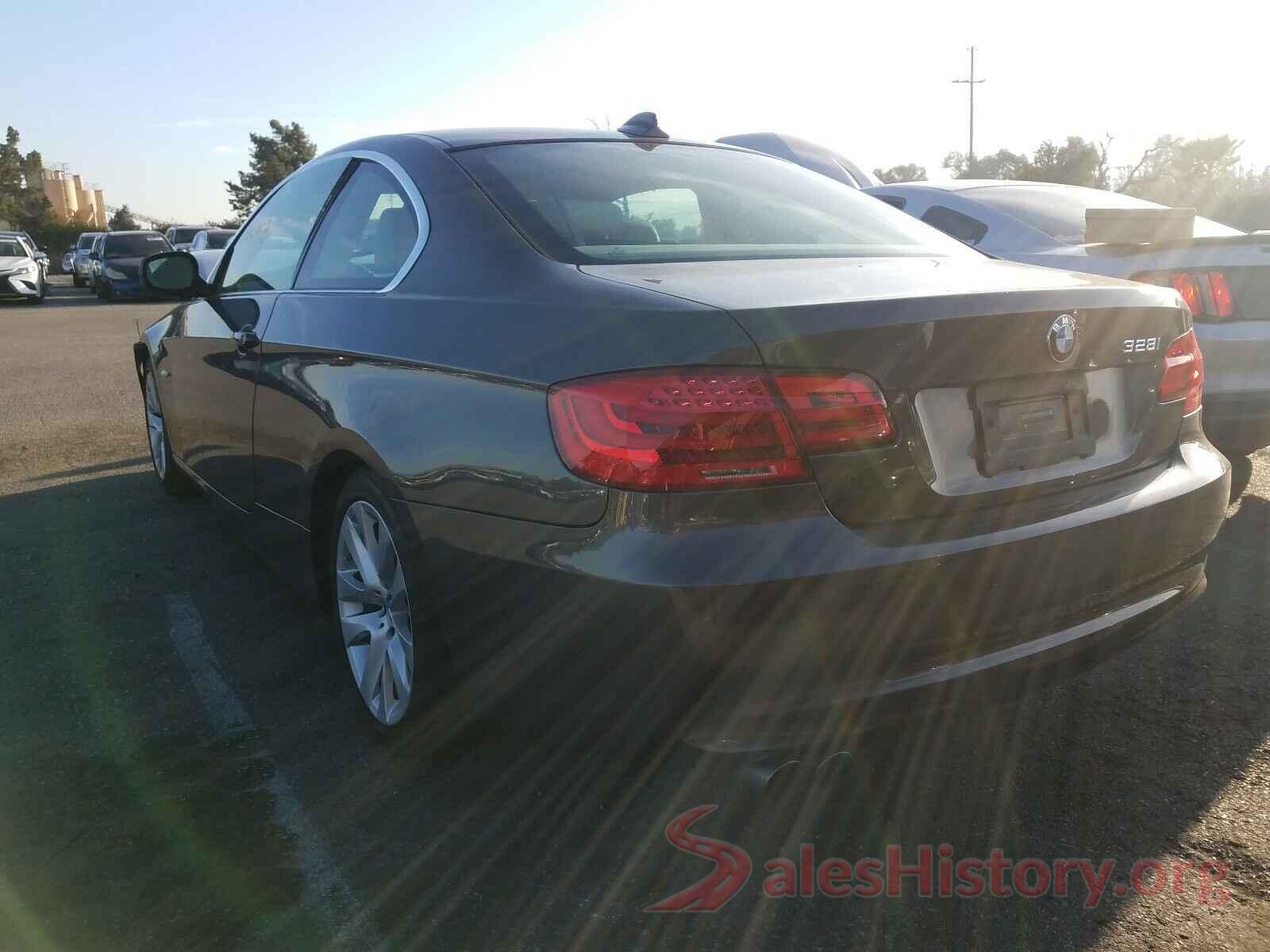 3FA6P0HD8GR165310 2011 BMW 3 SERIES