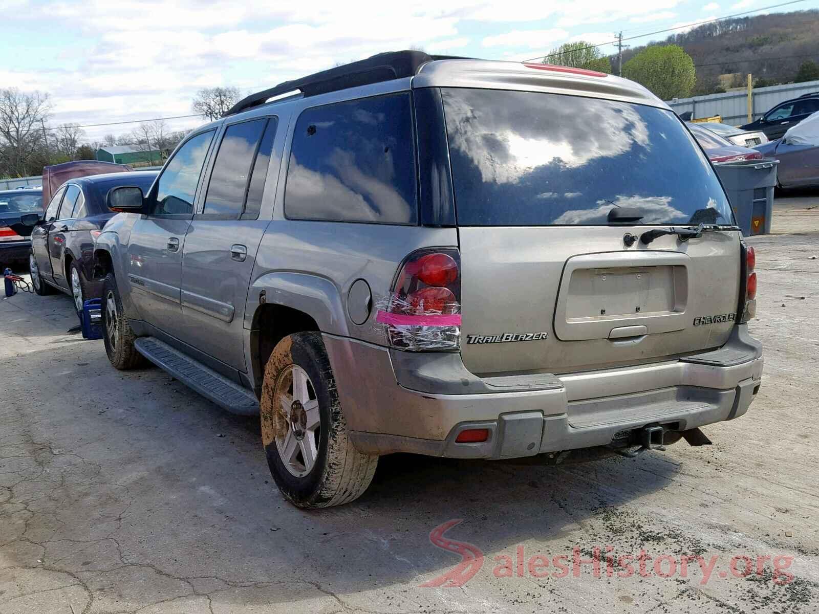 KMHD84LFXLU987104 2003 CHEVROLET TRAILBLAZE