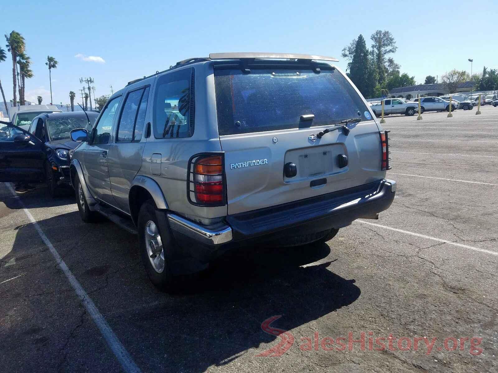 KNMAT2MV1GP670705 1999 NISSAN PATHFINDER