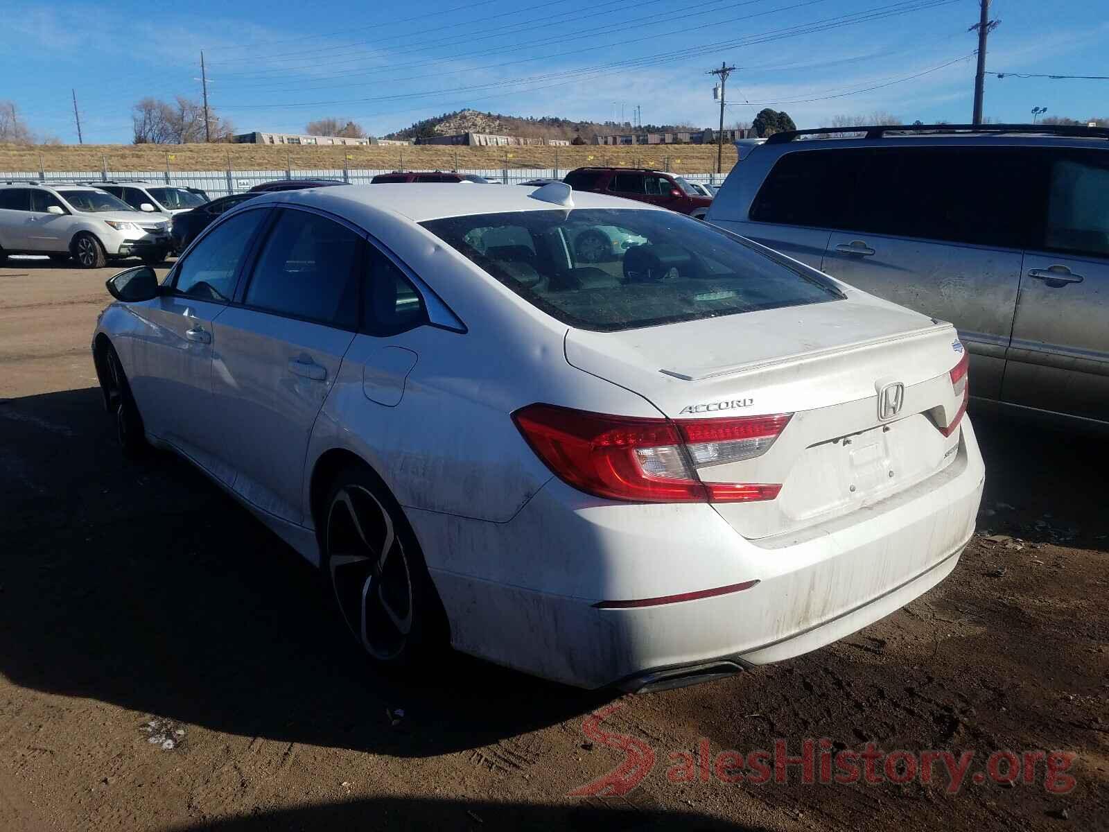 1HGCV1F31JA157166 2018 HONDA ACCORD