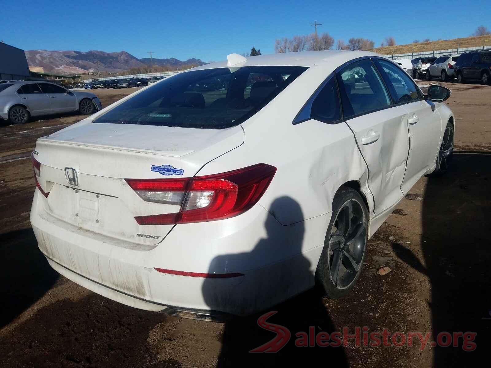 1HGCV1F31JA157166 2018 HONDA ACCORD