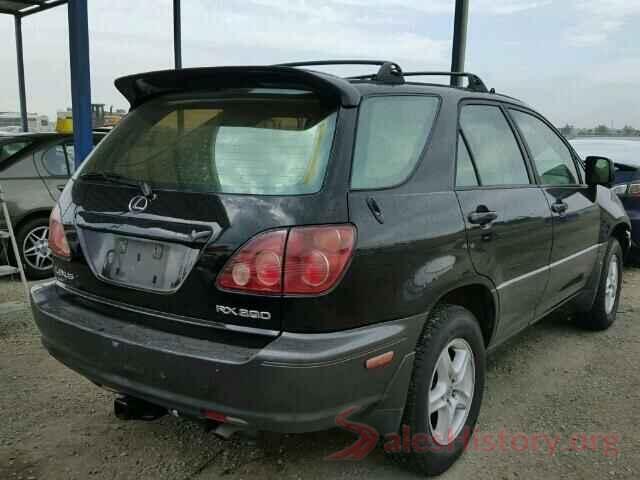 1VWDT7A3XHC070719 1999 LEXUS RX300