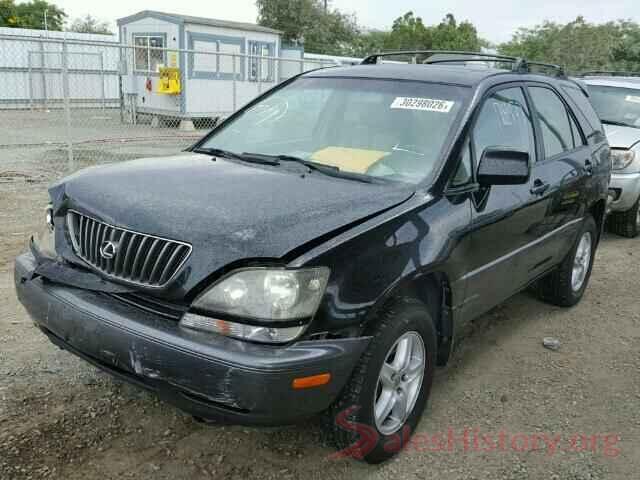 1VWDT7A3XHC070719 1999 LEXUS RX300