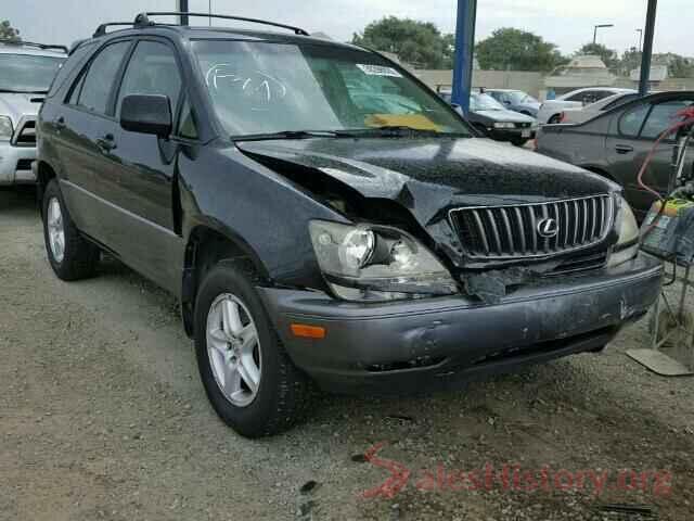 1VWDT7A3XHC070719 1999 LEXUS RX300