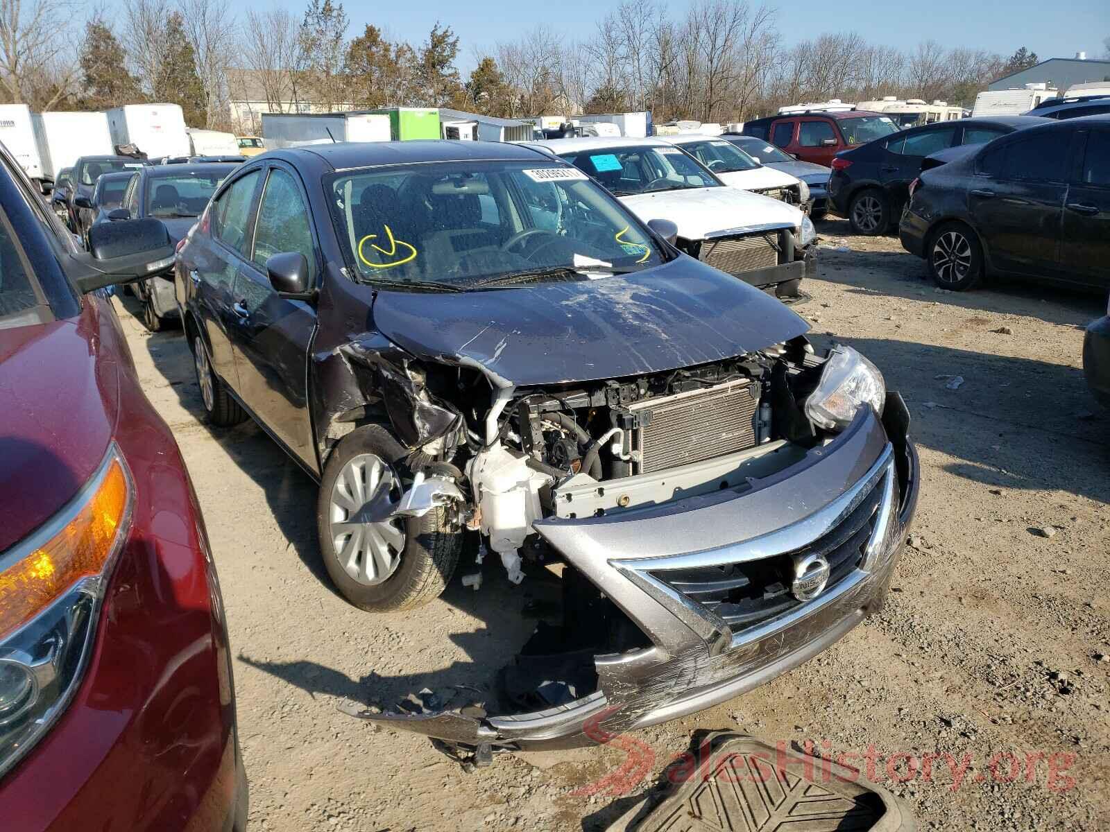 3N1CN7AP6JL882236 2018 NISSAN VERSA