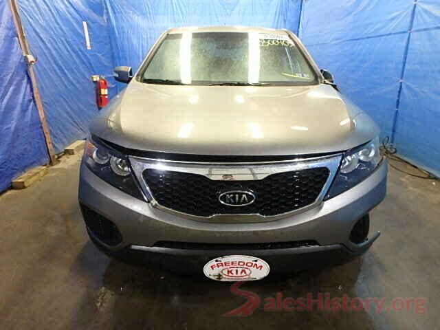 3VWE57BU3KM111154 2011 KIA SORENTO