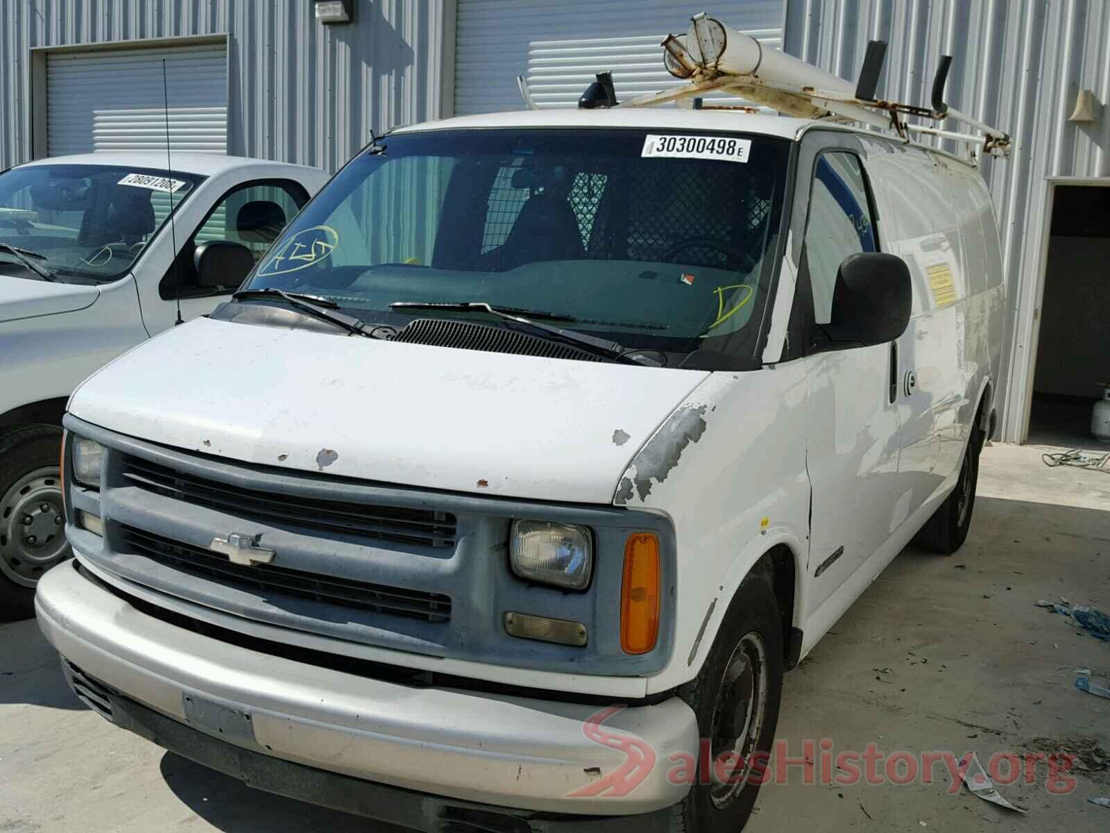 4T1B11HKXJU618952 1998 CHEVROLET EXPRESS