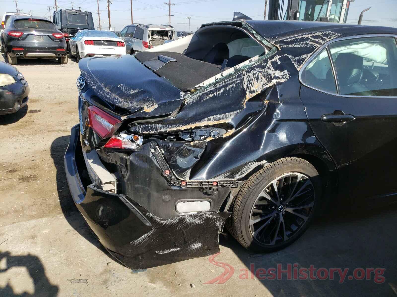 4T1B11HK2KU184754 2019 TOYOTA CAMRY